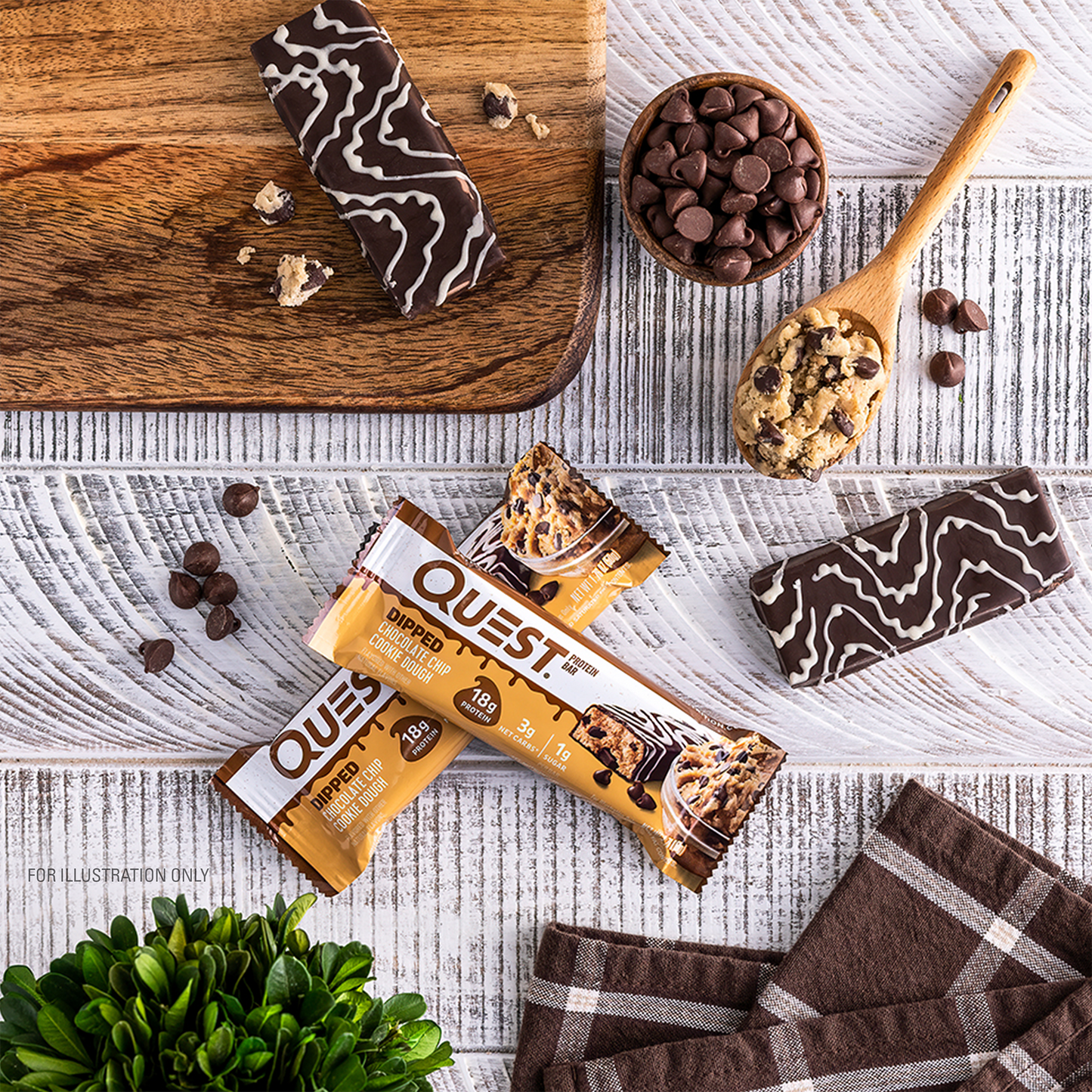 dipped-chocolate-chip-cookie-dough-protein-bar-s0 qst-012268_dipped-chocolate-chip-cookie-dough-protein-bar_7.png